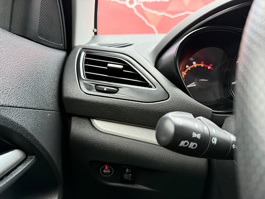 Lada (ВАЗ) Vesta Comfort, 2020 года, пробег 137949 км