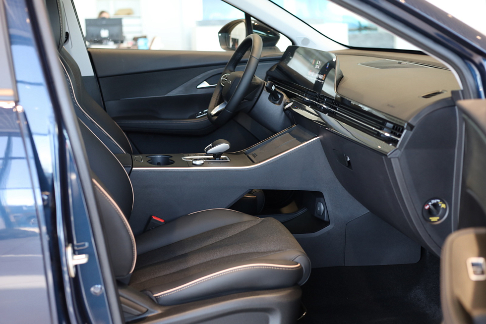 Omoda C5 Supreme, синий