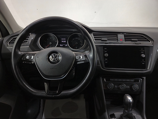 Volkswagen Tiguan Comfortline, 2019 года, пробег 133220 км