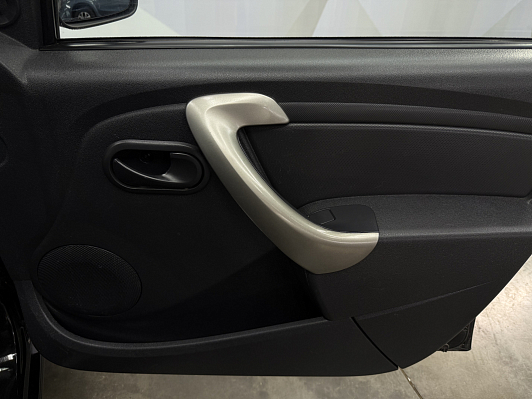 Renault Sandero Специальная серия, 2014 года, пробег 105722 км