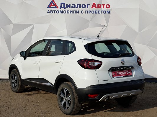Renault Kaptur Drive, 2017 года, пробег 100000 км