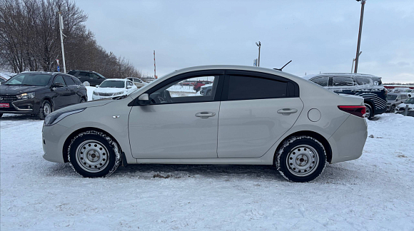 Kia Rio Comfort, 2020 года, пробег 102000 км