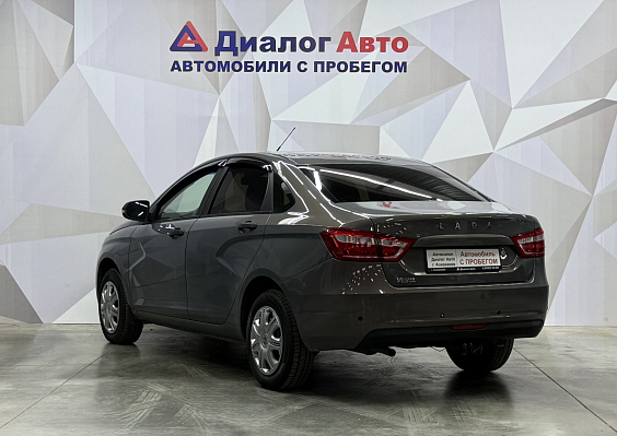 Lada (ВАЗ) Vesta 50 Anniversary, 2016 года, пробег 157227 км