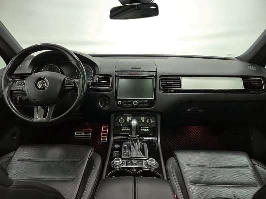 Volkswagen Touareg Wolfsburg Edition, 2017 года, пробег 229911 км