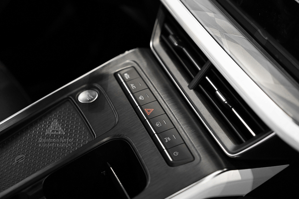 Haval F7x Premium, черный