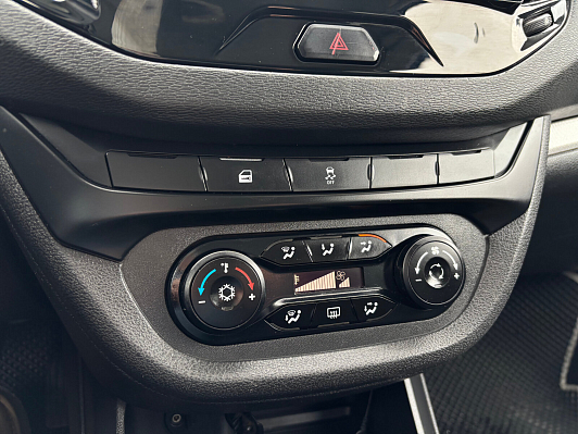 Lada (ВАЗ) Vesta Comfort, 2018 года, пробег 137000 км