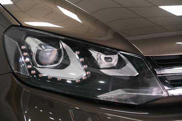 Volkswagen Touareg, 2014 года, пробег 218000 км