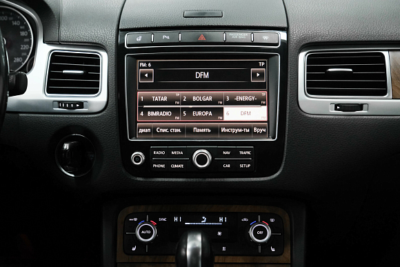 Volkswagen Touareg R-line, 2014 года, пробег 160000 км