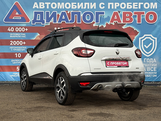 Renault Kaptur Extreme, 2017 года, пробег 102200 км