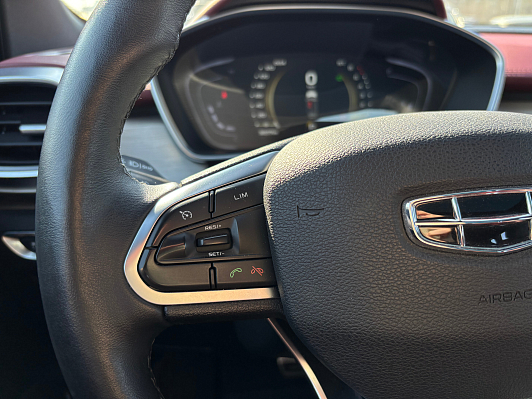 Geely Coolray Flagship, 2023 года, пробег 32200 км