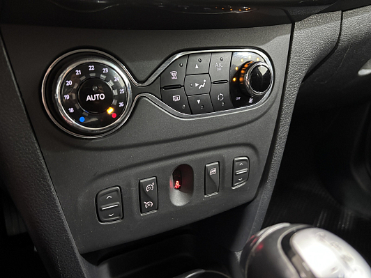 Renault Sandero Stepway Drive, 2018 года, пробег 120737 км