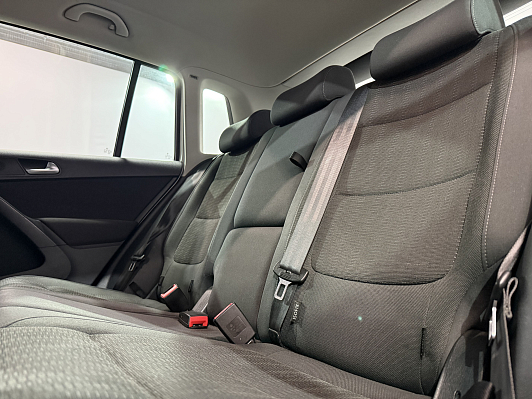 Volkswagen Tiguan Avenue, 2013 года, пробег 201000 км
