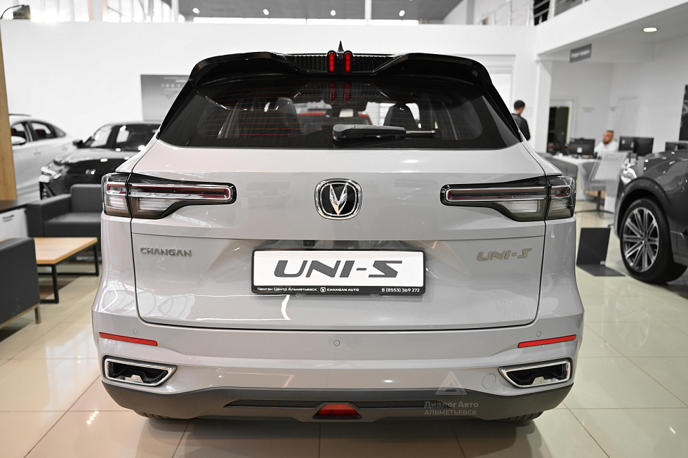 Changan UNI-S (CS55 Plus) Tech Plus, серый