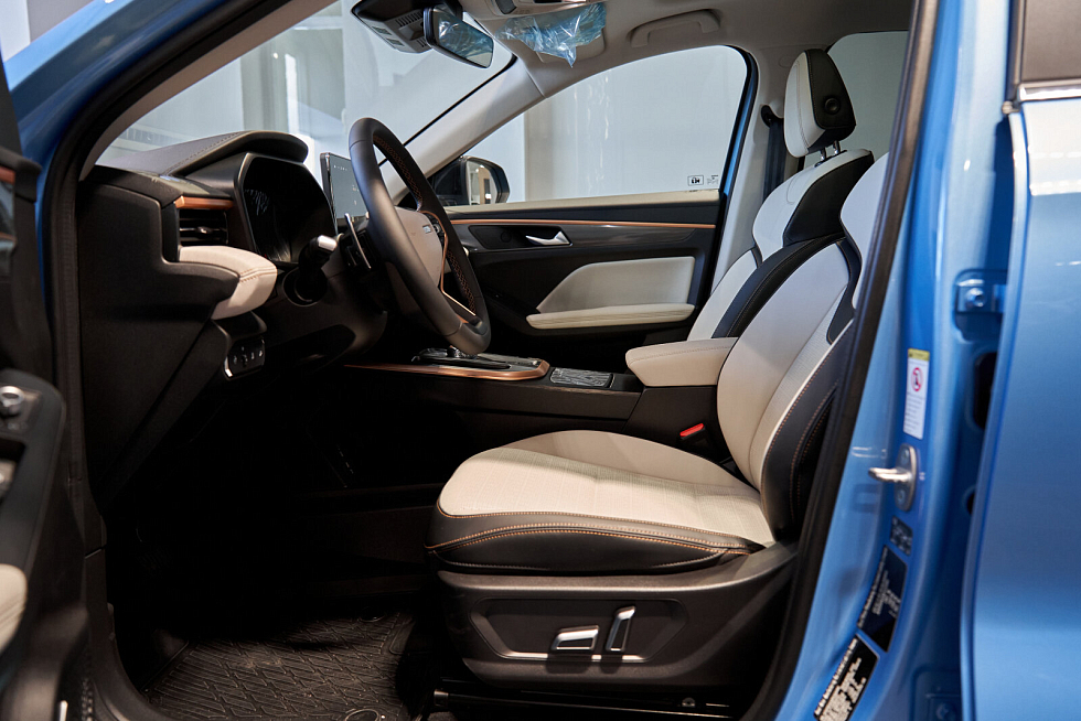 Haval Jolion Комфорт, голубой