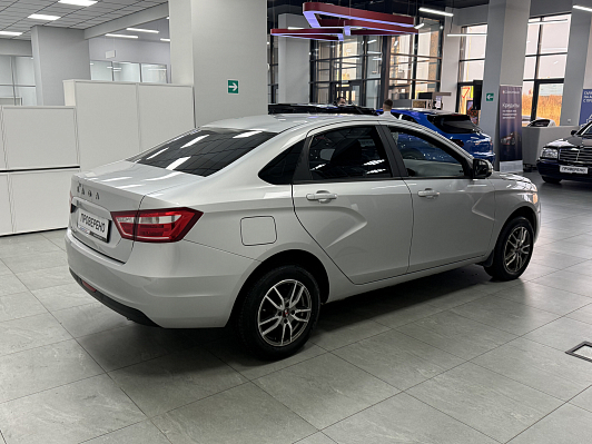 Lada (ВАЗ) Vesta Comfort, 2021 года, пробег 60498 км