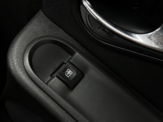 Renault Duster, 2017 года, пробег 123000 км