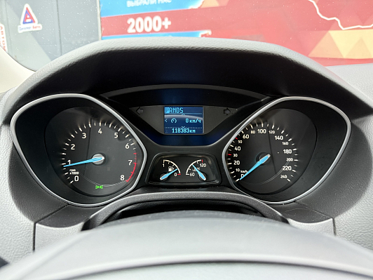 Ford Focus SYNC Edition, 2016 года, пробег 118000 км