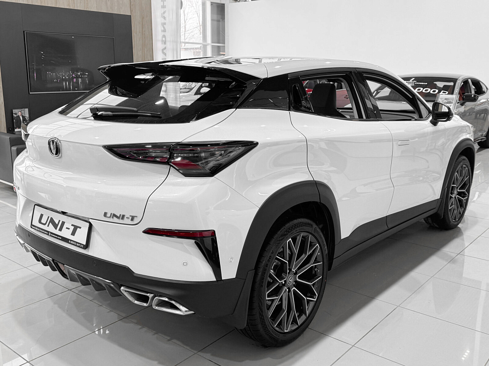 Changan UNI-T Техно, белый