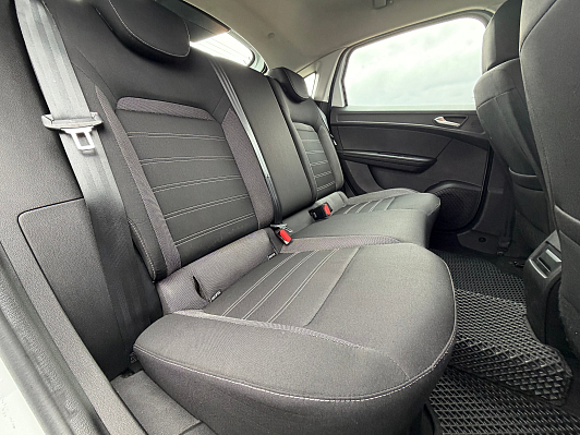 Renault Arkana Style, 2021 года, пробег 117385 км