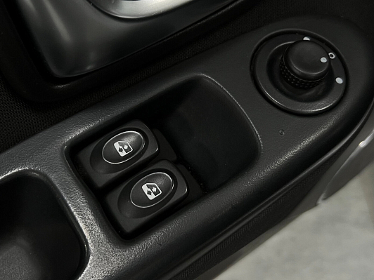 Renault Symbol, 2011 года, пробег 156000 км