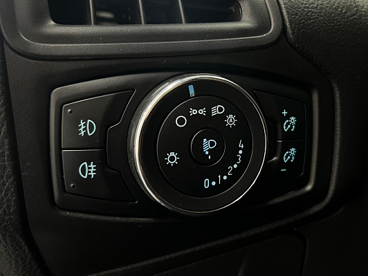 Ford Focus Trend, 2013 года, пробег 188000 км