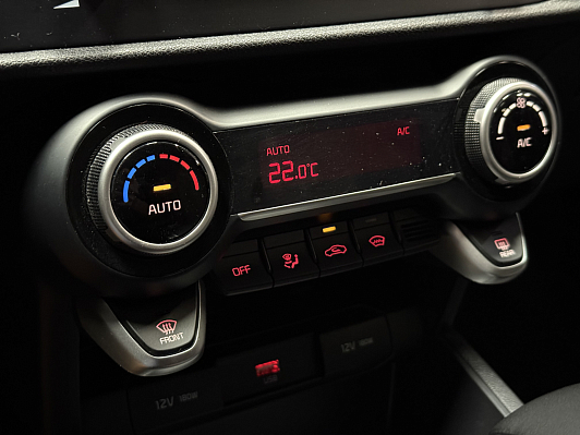 Kia Rio Prestige, 2021 года, пробег 49588 км