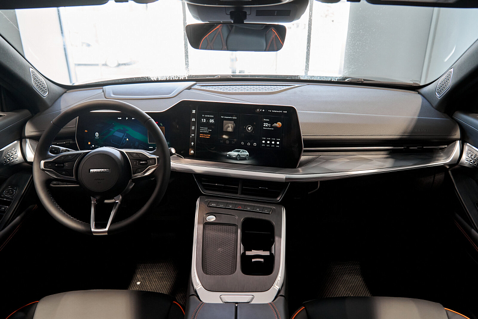 Haval F7 Premium, черный