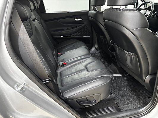 Hyundai Santa Fe High-Tech, 2019 года, пробег 118804 км