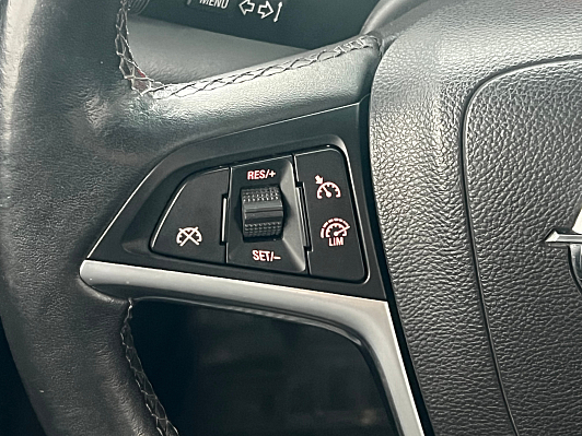 Opel Astra Cosmo, 2012 года, пробег 138000 км