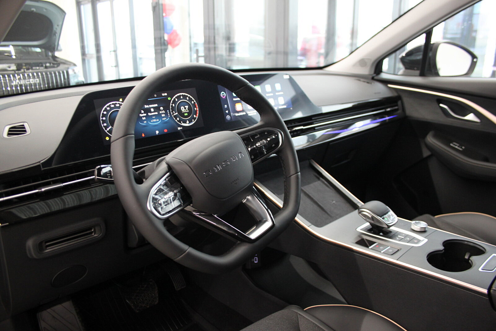 Omoda C5 Стиль, черный