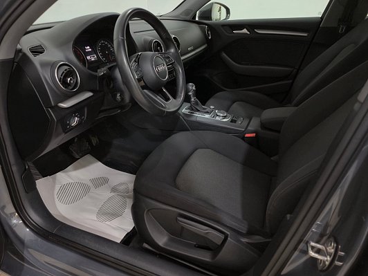 Audi A3 Sport, 2018 года, пробег 89323 км