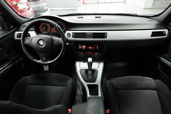 BMW 3 серии, 2011 года, пробег 213111 км