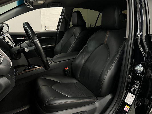 Toyota Camry Элеганс Safety, 2018 года, пробег 95146 км