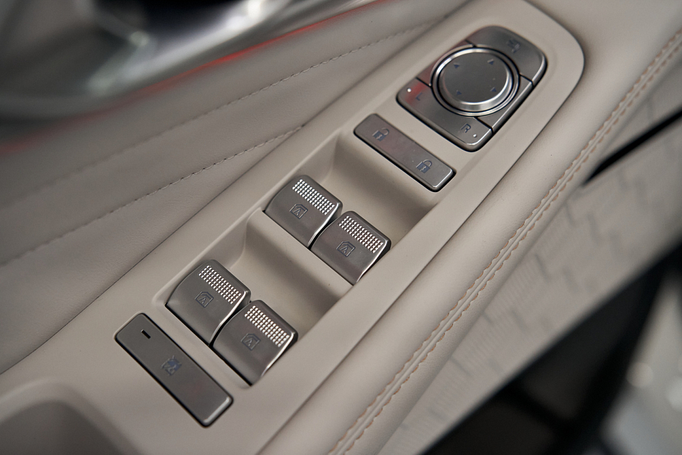 GAC GS8 GX Premium, белый