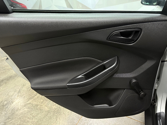 Ford Focus Ambiente, 2016 года, пробег 151479 км