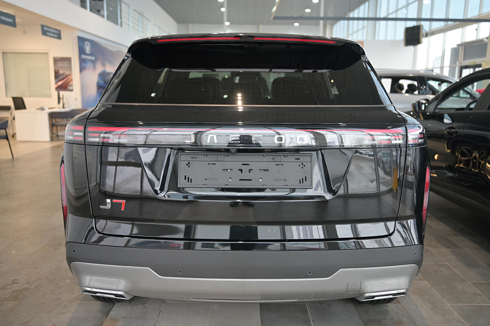 Jaecoo J7 Комфорт, черный