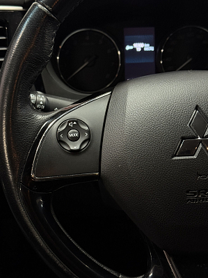 Mitsubishi Outlander, 2017 года, пробег 124693 км