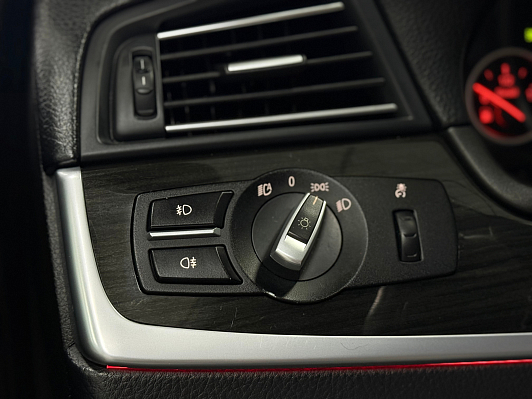 BMW 5 серии 530d Luxury, 2012 года, пробег 356780 км