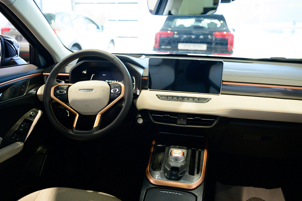 Haval Jolion Техно, черный