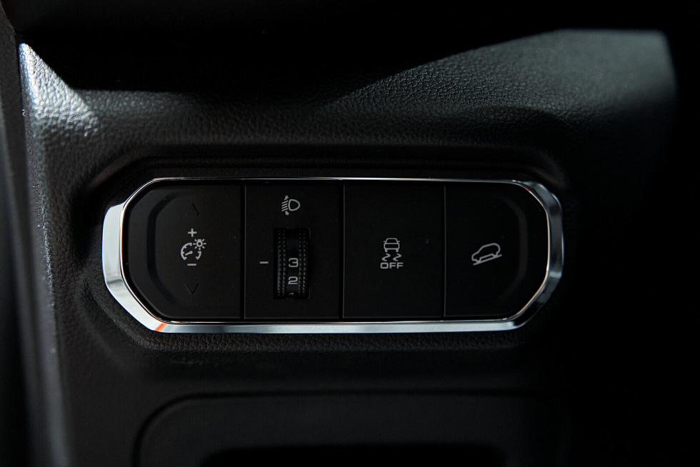 Haval Jolion Оптимум, красный