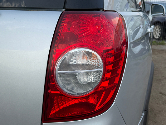 Chevrolet Captiva LT 2.4 AT 5-seats +, 2010 года, пробег 162400 км