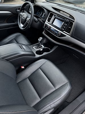 Toyota Highlander, 2014 года, пробег 168006 км