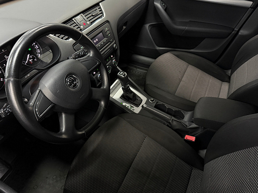 Skoda Octavia, 2013 года, пробег 203000 км