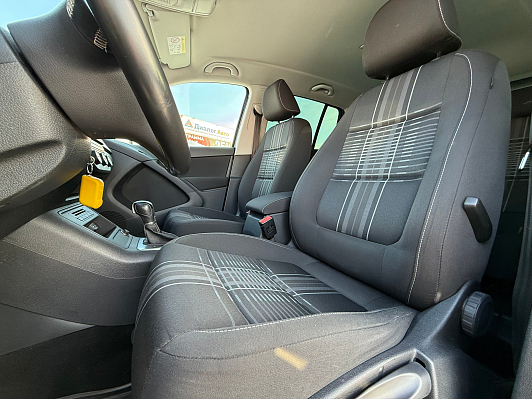 Volkswagen Tiguan, 2016 года, пробег 117000 км
