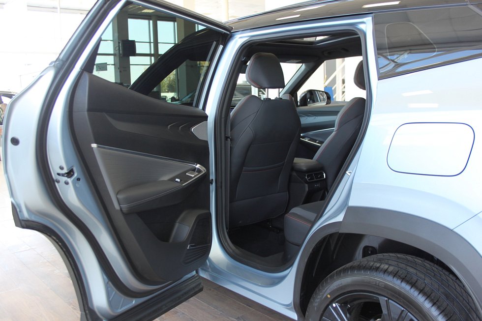 Geely Cityray Люкс, голубой