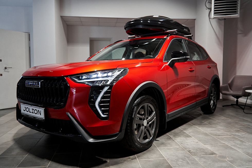 Haval Jolion Оптимум, красный