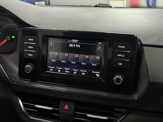 Volkswagen Polo, 2021 года, пробег 77000 км