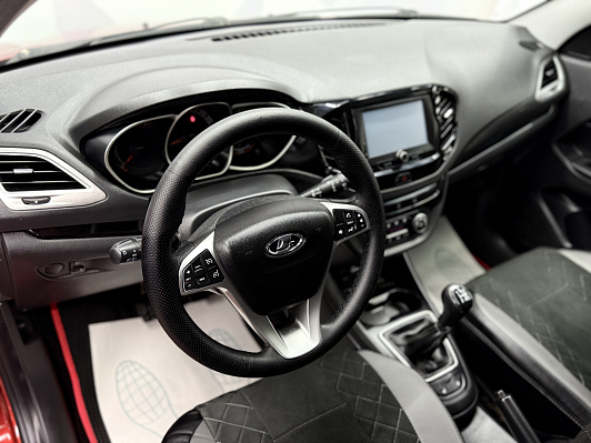 Lada (ВАЗ) Vesta Luxe, 2018 года, пробег 89217 км