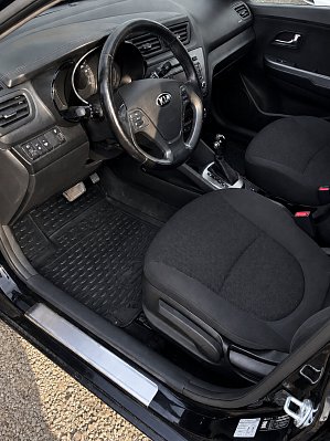 Kia Rio Luxe, 2017 года, пробег 151300 км