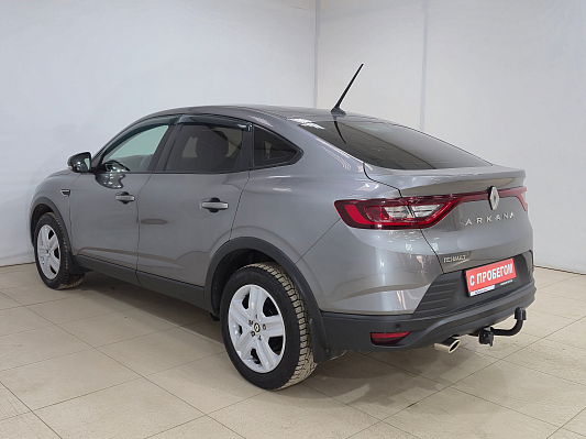 Renault Arkana Life, 2019 года, пробег 61110 км
